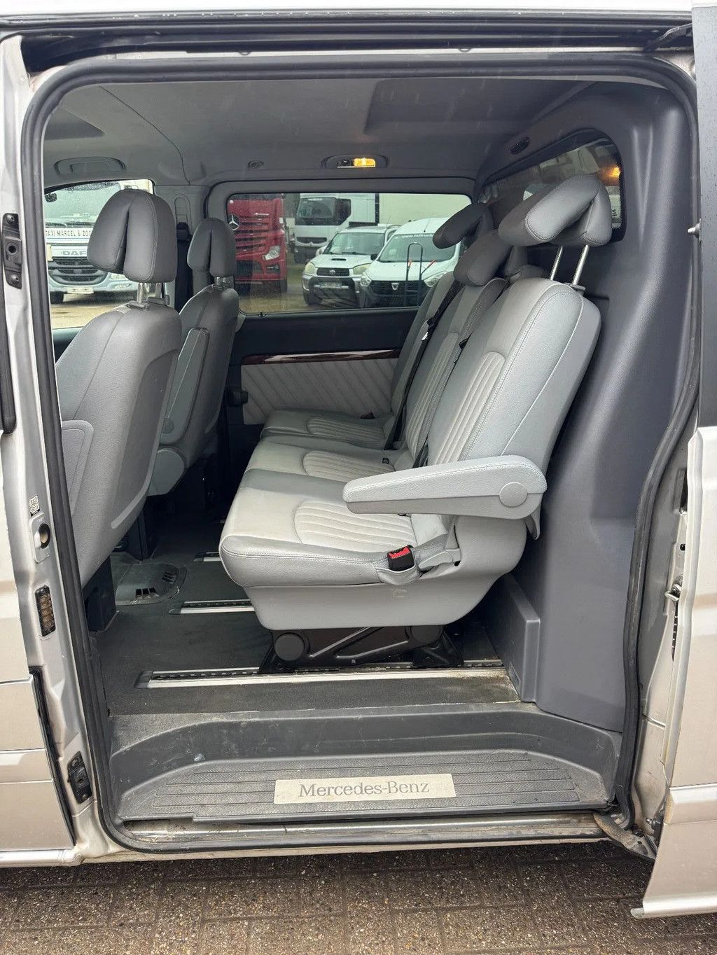 Mercedes-Benz VIANO **3.0V6-BELGIAN ORIGINE**