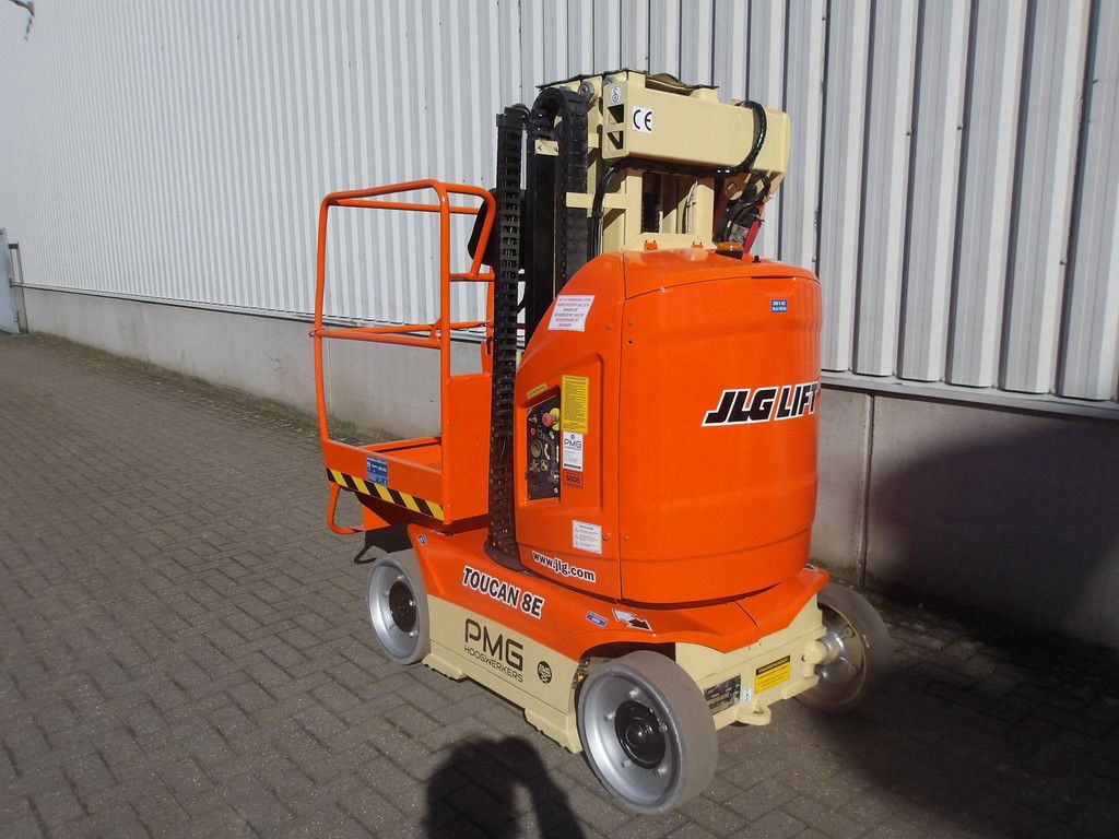 Mast lift Toucan 8E 8.20m Electric 2011