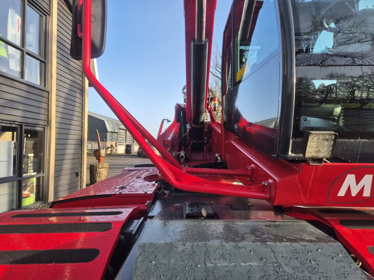 Gebruikte Magni RTH 5.25 roterende verreiker met hefhoogte 25 m