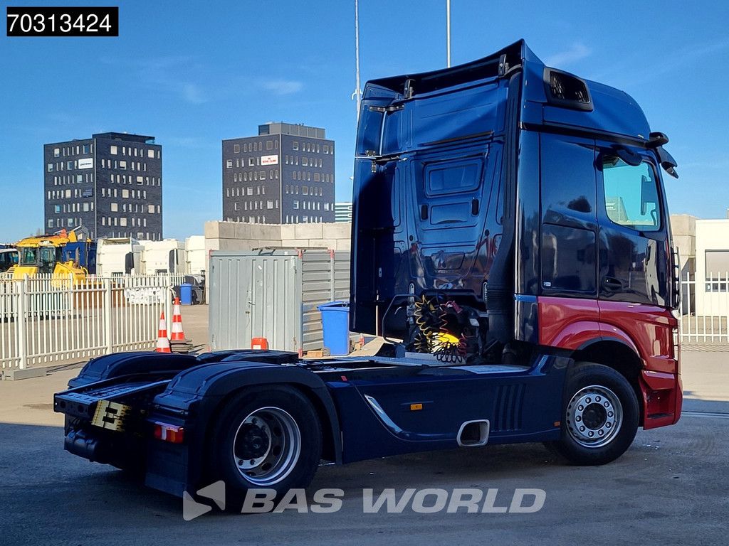 Mercedes Actros 1846 4X2 Bigspace Retarder Mirrorcam Navi