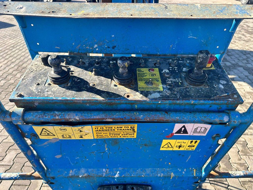 Articulating boom lift Genie Z-45/25 Diesel 15.8m 2005