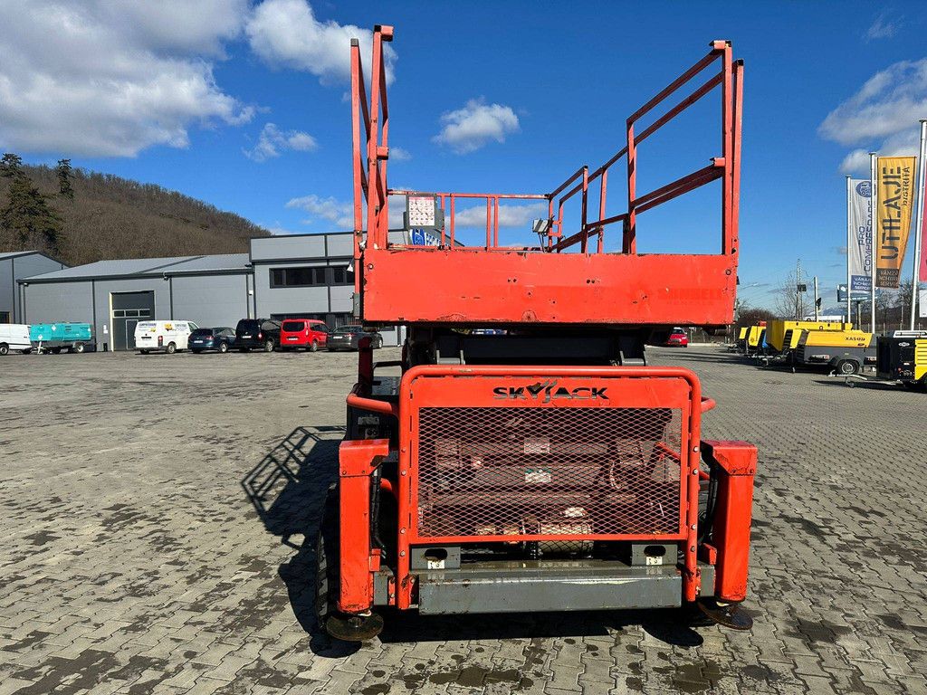 Scissor lift Skyjack SJ 8841 Diesel 14.5m 2017