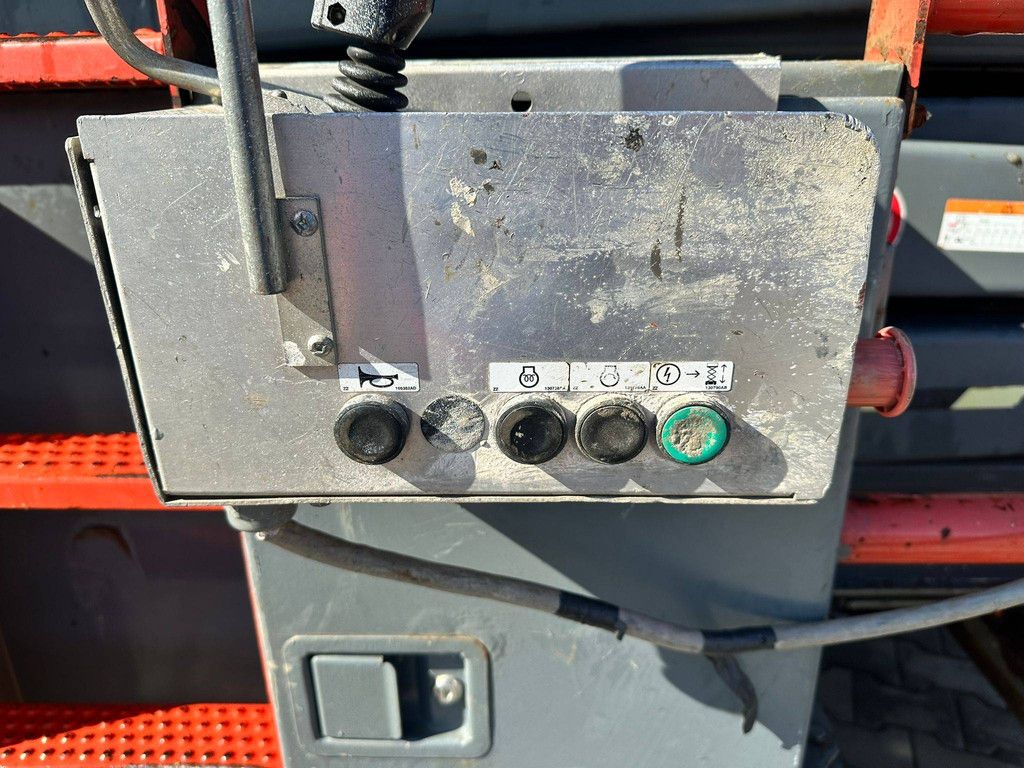 Scissor lift Skyjack SJ 8841 Diesel 14.5m 2017