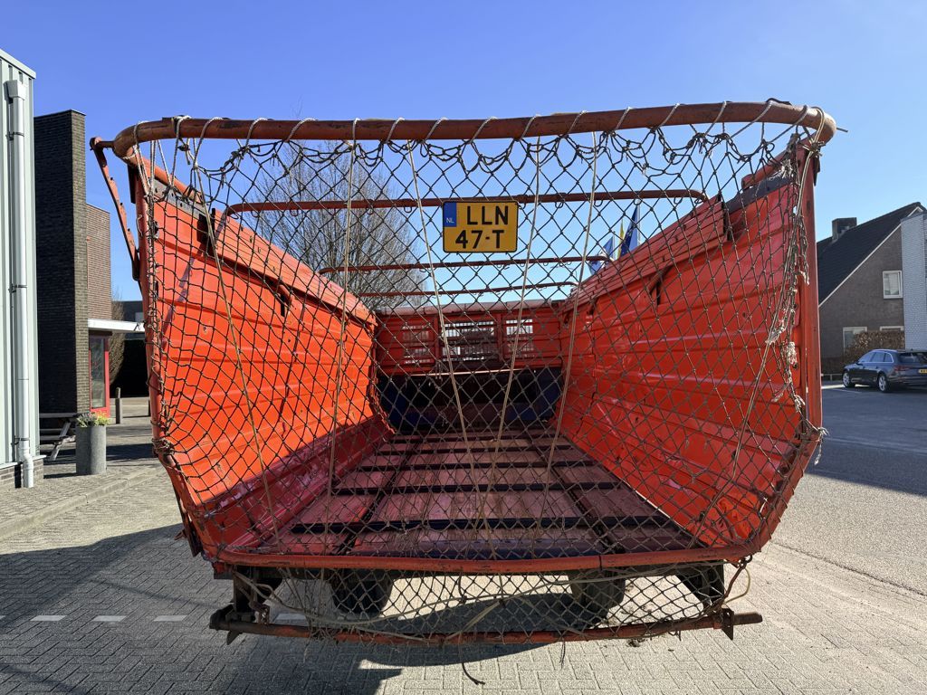 Deutz K390 Opraapwagen