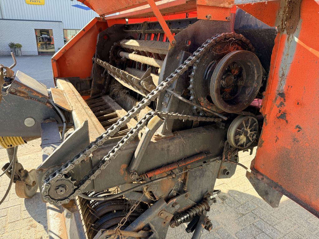 Deutz K390 Opraapwagen