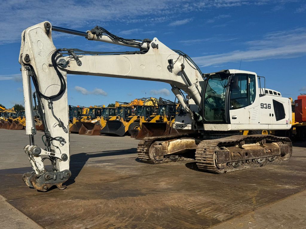 Liebherr R936 LC