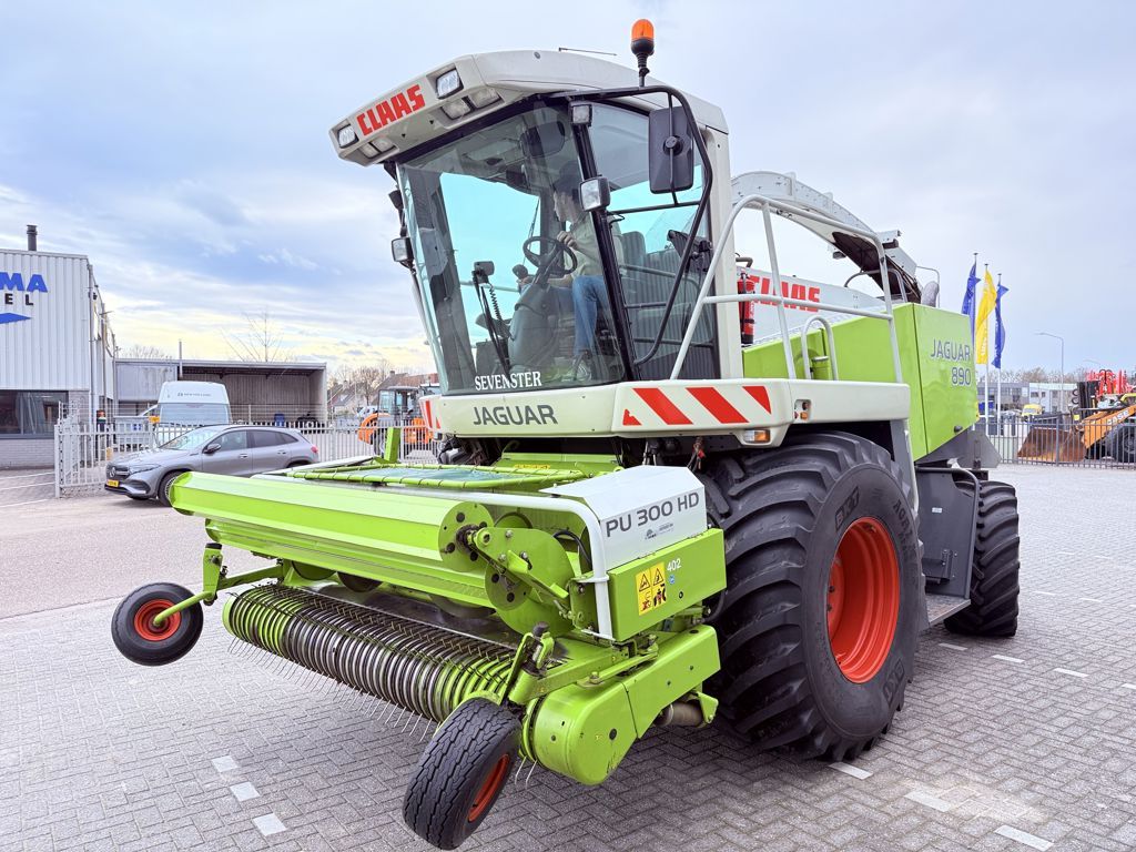 Claas JAGUAR 890 Feldhäcksler