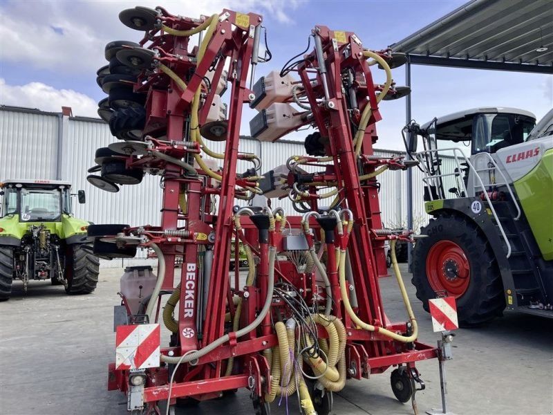 Becker AEROMAT P12 HKT DTE FRONTTANK