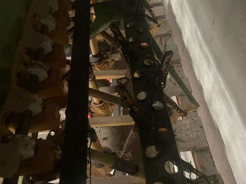 Amazone D4, 2 m Arbeitsbreite, Feinsamereirad