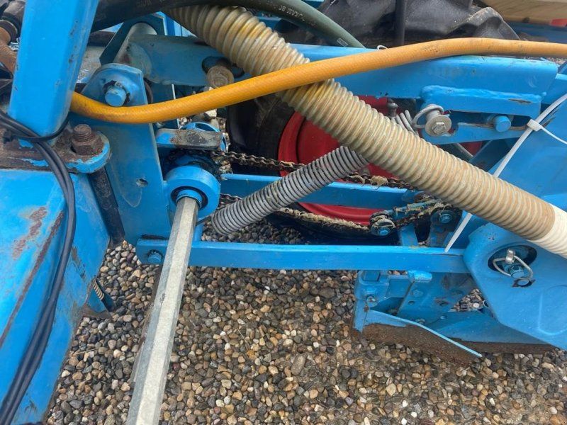 Monosem NG 4-reihig 50-75 cm möglich Düngerstreuer