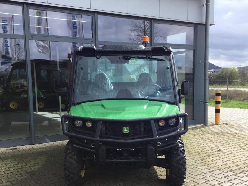 John Deere XUV835M