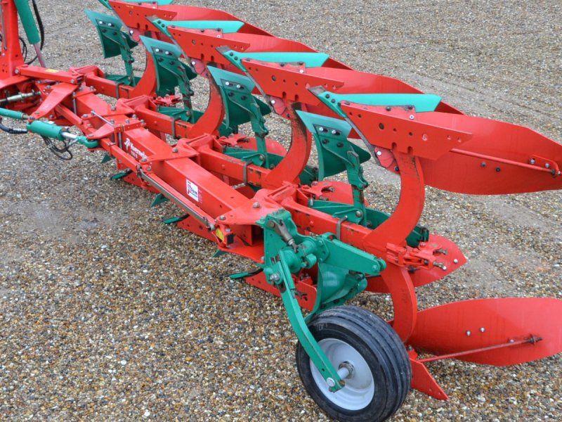 Kverneland 4 furet 150S Variomat  Nye Muldplader, met velholdt