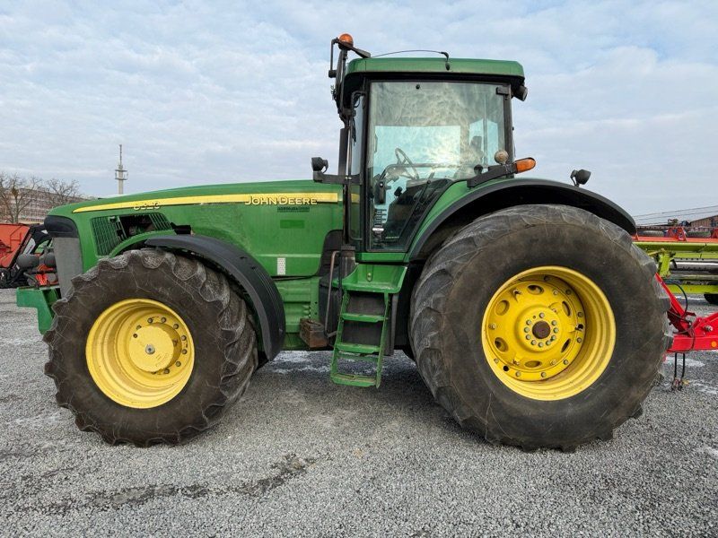 John Deere 8520 PowrShift