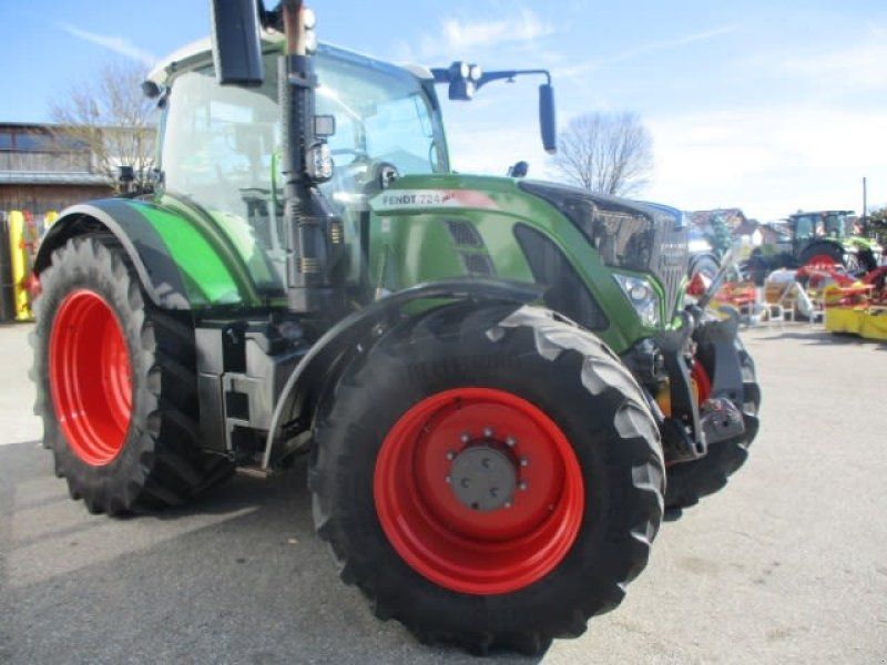 Fendt 724 VARIO S4 PROFI PLUS #932