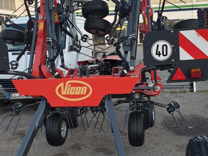 Vicon Fanex 1124 Cmit Fahrwerk-Sonderfinanzierung ab 0,49 % p. a.mög