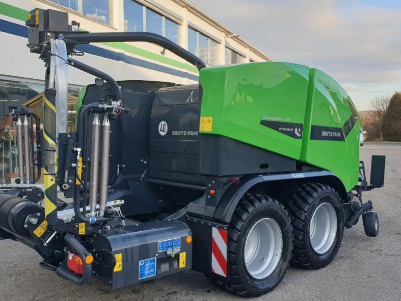 Deutz-Fahr FixMaster BP 335 OC 23mit Folien-Netzbindung und 3-D Wickler-