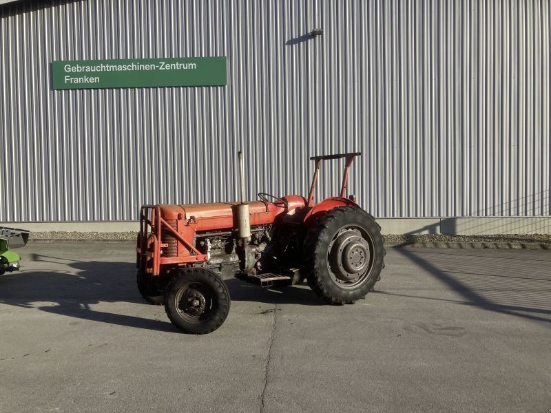 Massey Ferguson 65