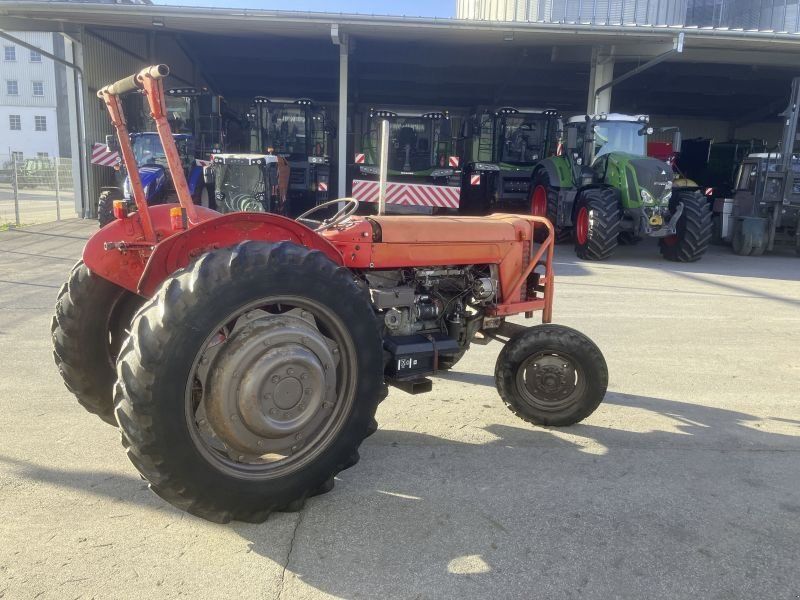 Massey Ferguson 65
