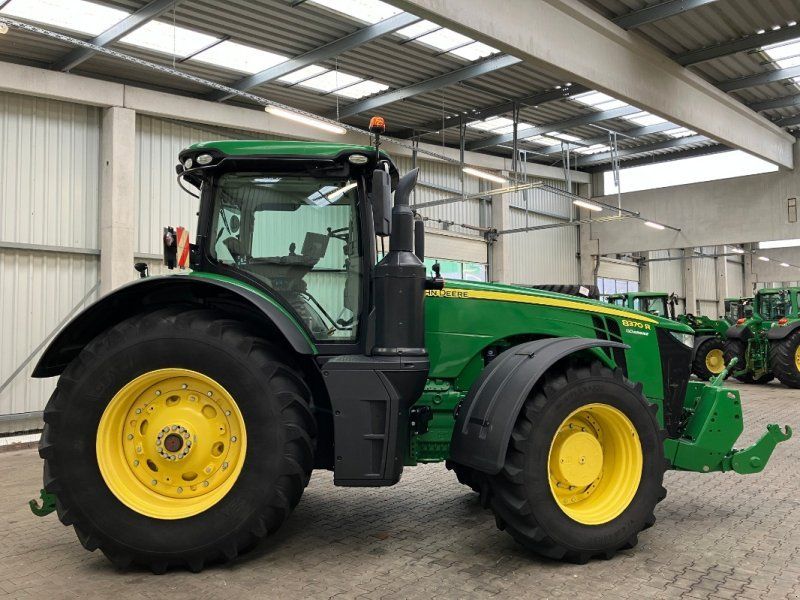 John Deere 8370R