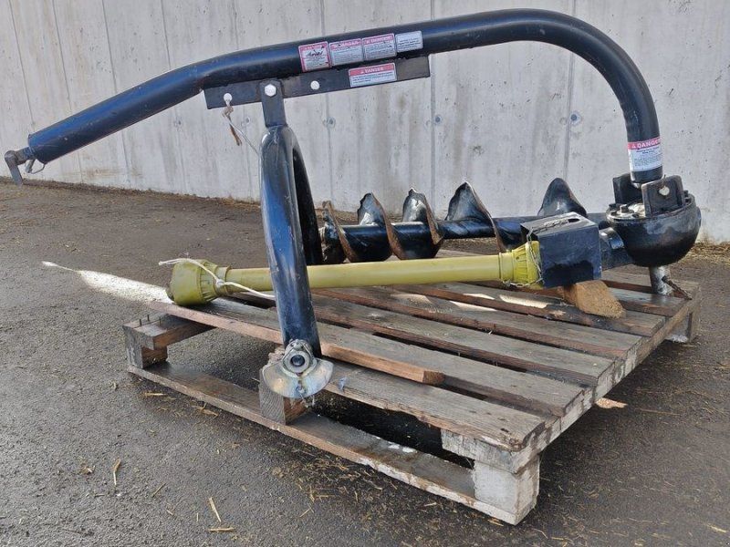 Erdbohrer für Dreipunkt