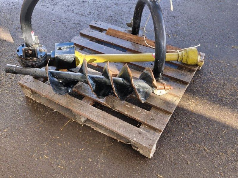 Erdbohrer für Dreipunkt