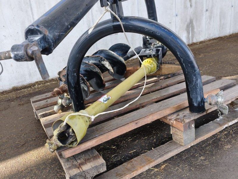 Erdbohrer für Dreipunkt