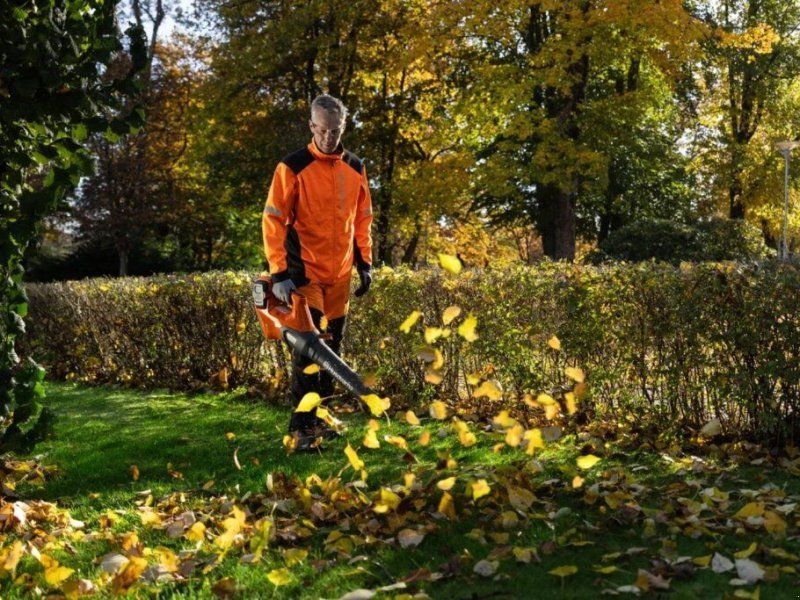 Husqvarna AKKU BLASGERÄT 530iB