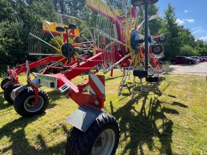 Pöttinger Top 812 Vorführmaschine