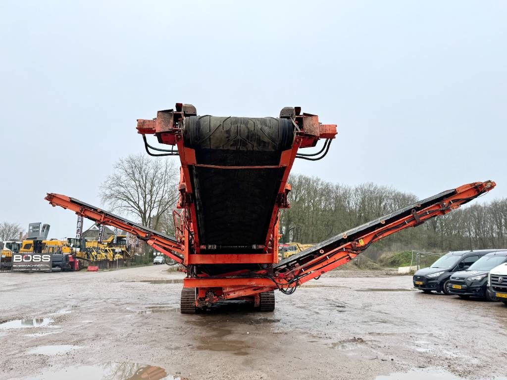 Terex Finlay 883T - Deutz Engine / 2 Side Conveyors