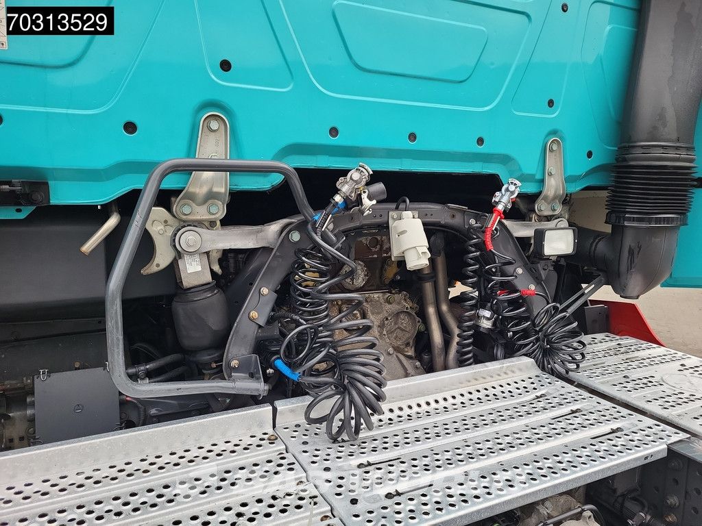 Mercedes Actros 1845 4X2 Bigspace Retarder ACC 2x Tank