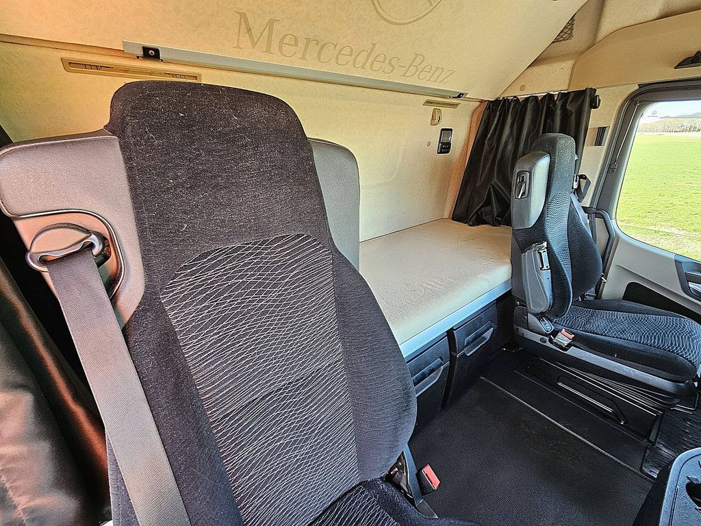 MERCEDES-BENZ ACTROS 1848 LS