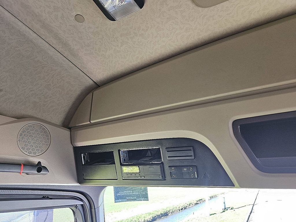 MERCEDES-BENZ ACTROS 1848 LS