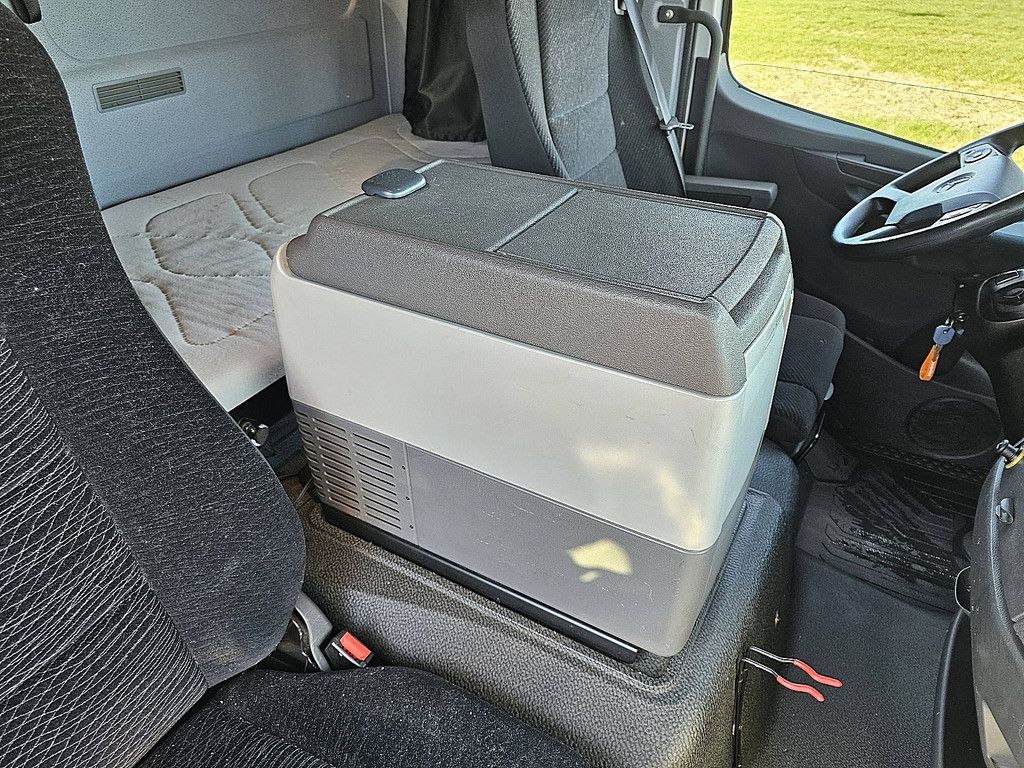 MERCEDES-BENZ ATEGO 1221