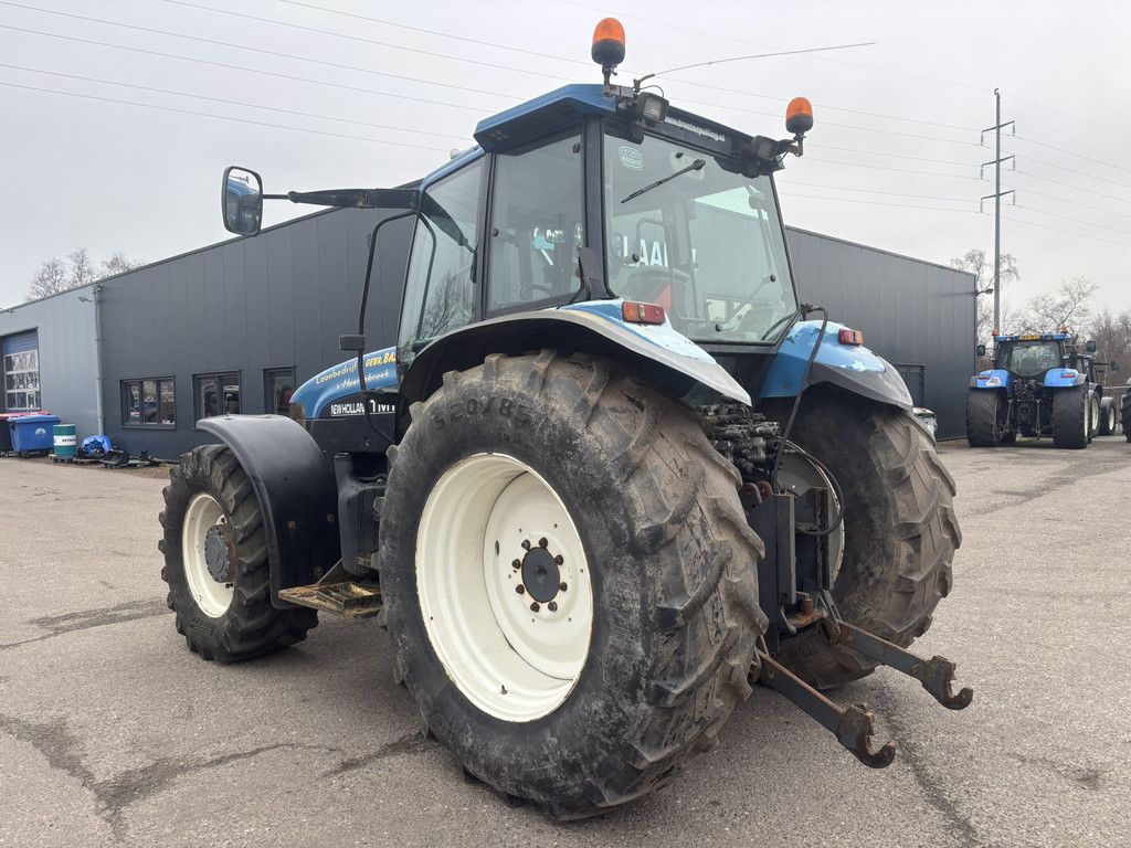 NEW HOLLAND 8360 RC