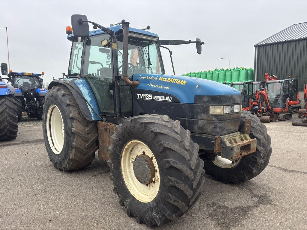 NEW HOLLAND 8360 RC