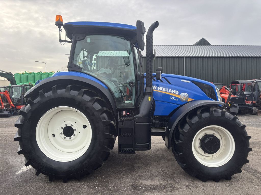 NEW HOLLAND T6.165DC
