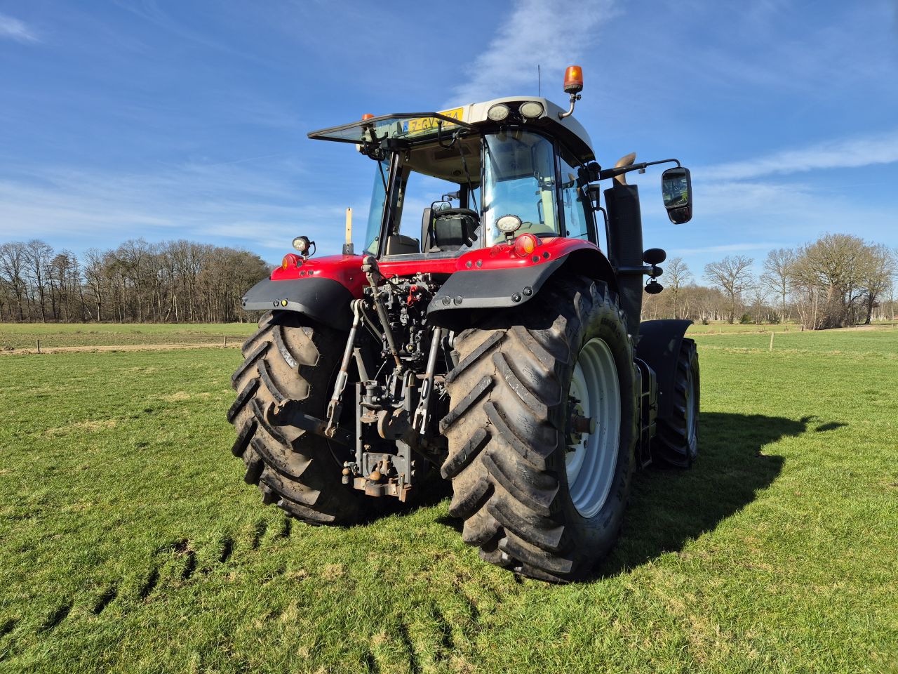 Massey Ferguson 7720 S Dyna 6 met Front Hef / PTO