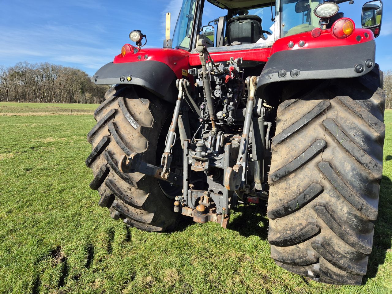 Massey Ferguson 7720 S Dyna 6 met Front Hef / PTO