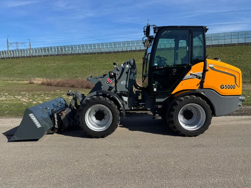 Giant G5000 DC Z-HEF Mini Shovel Kniklader