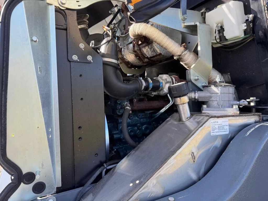 Giant G5000 DC Z-HEF Mini Shovel Kniklader