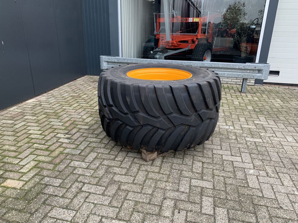 Vredestein 710/50R30.5 FLOTATION TRAC