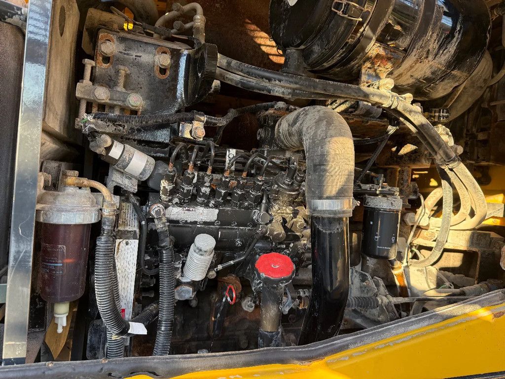 Komatsu WA200 40km/h