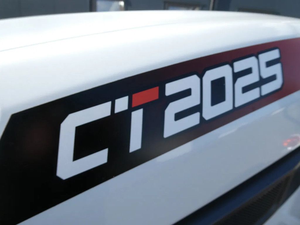 Bobcat CT2025 4wd HST / 00016 Draaiuren / Industriebanden