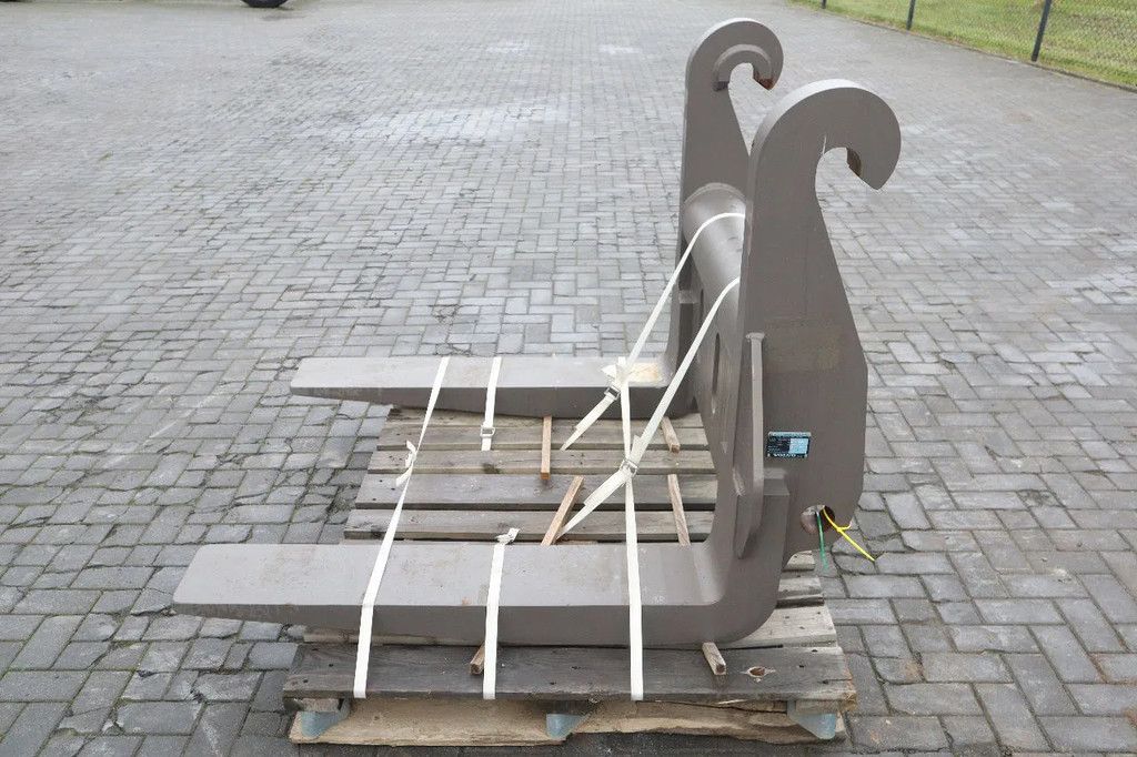 Volvo 91421 | STONE FORKS | VORKENBORD | GABEL | L150 - L220