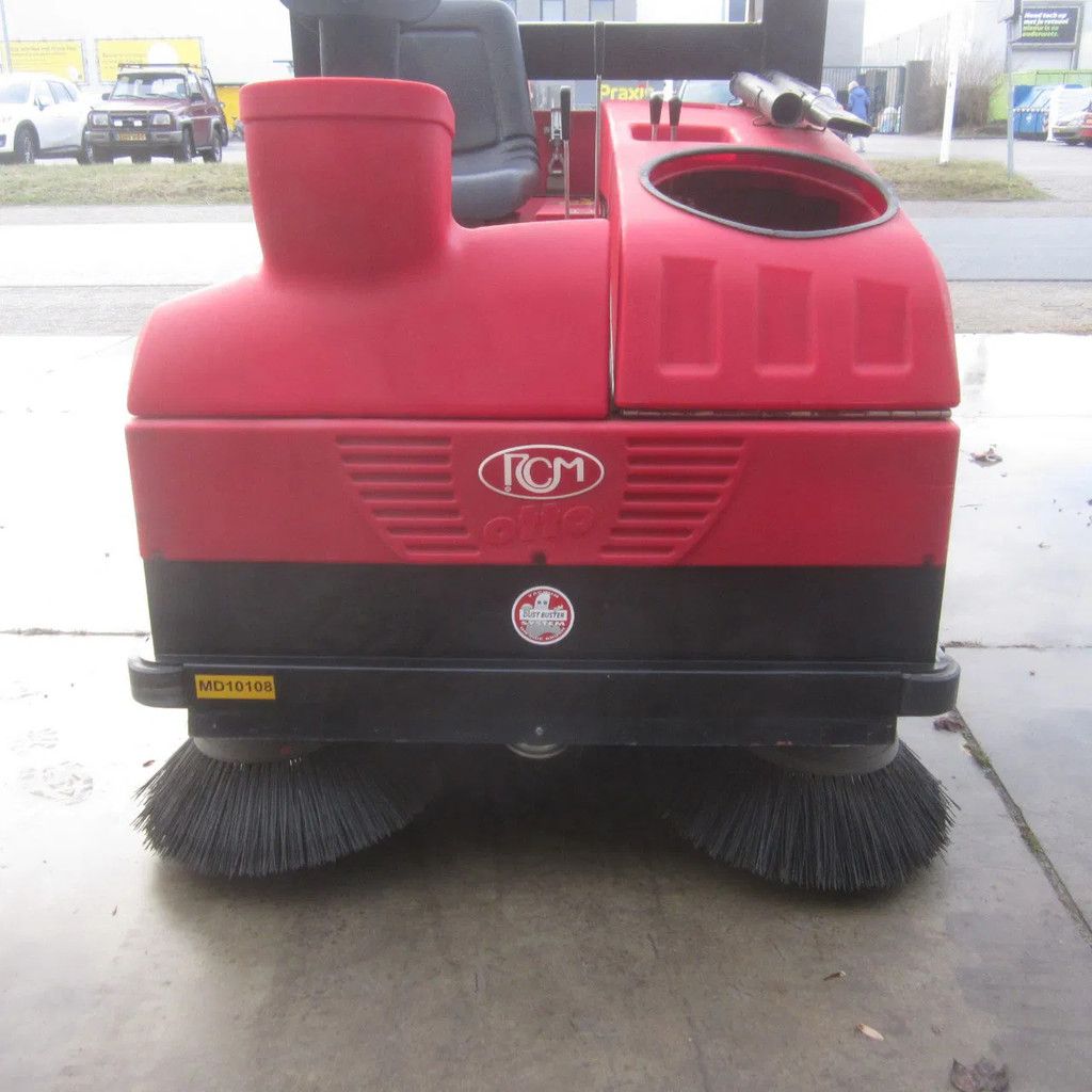 RCM Veegmachine zit-veeg Otto .