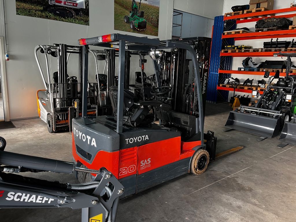 TOYOTA 7FBEF20 Elektrische heftruck, 2 ton, Triplo, Sideshift.