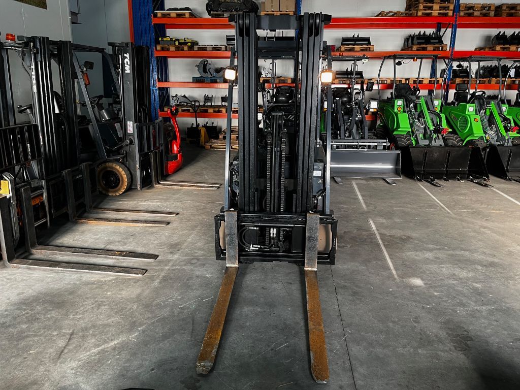 TOYOTA 7FBEF20 Elektrische heftruck, 2 ton, Triplo, Sideshift.