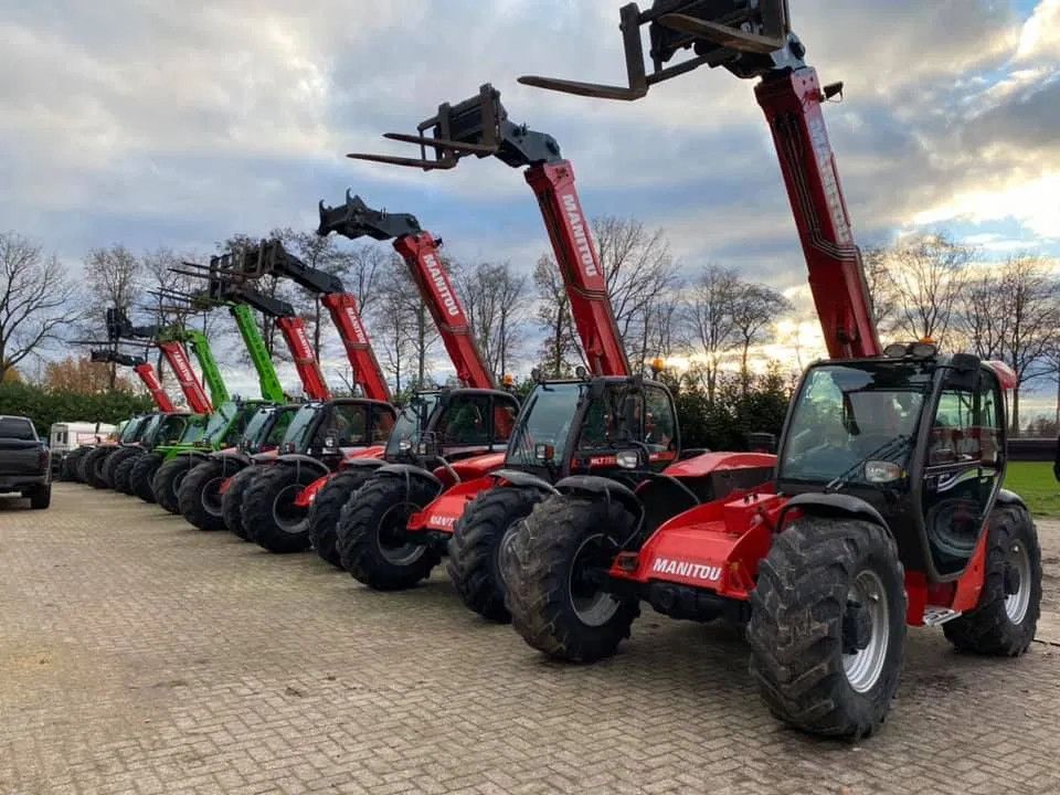 Manitou GEZOCHT!! SHOVELS KRANEN VERREIKERS