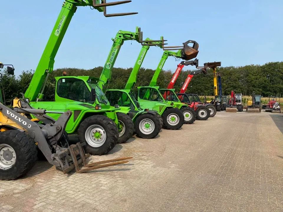 Manitou GEZOCHT!! SHOVELS KRANEN VERREIKERS