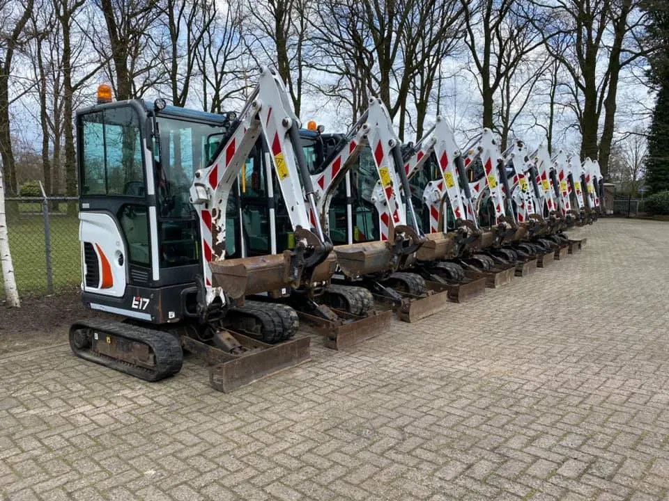 Manitou GEZOCHT!! SHOVELS KRANEN VERREIKERS